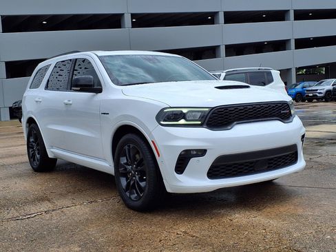 Used 2023 Dodge Durango R/T RWD image 2