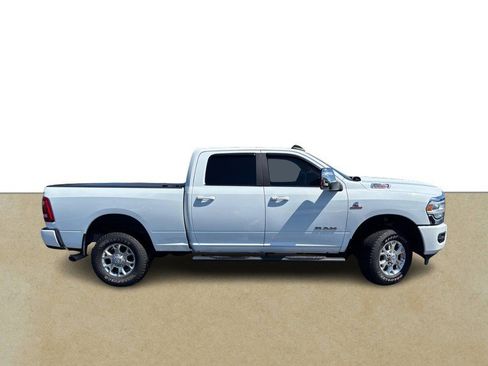 Used 2023 RAM 2500 Laramie AWD/4WD image 2