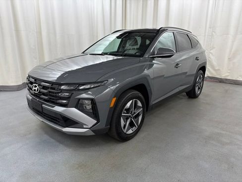 Used 2025 Hyundai Tucson SEL AWD/4WD image 2