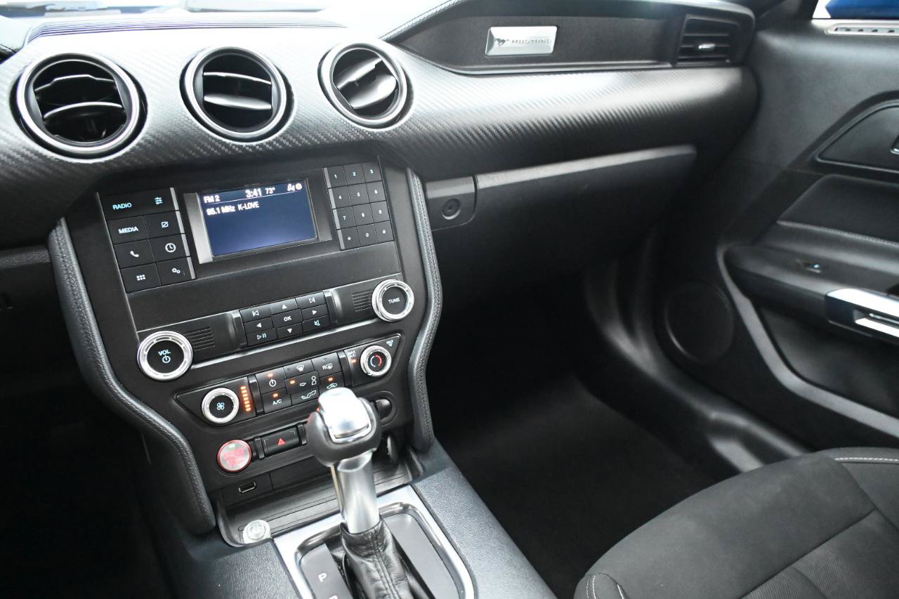 Used 2021 Ford Mustang Coupe RWD image 21