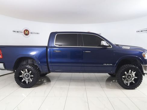 Used 2020 RAM 1500 Laramie AWD/4WD image 2