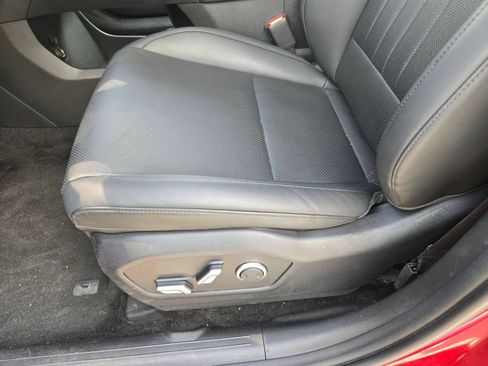 Used 2025 Hyundai Santa Fe SEL FWD image 15