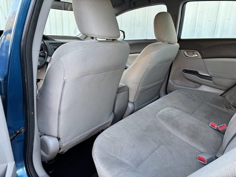 Used 2012 Honda Civic LX image 28