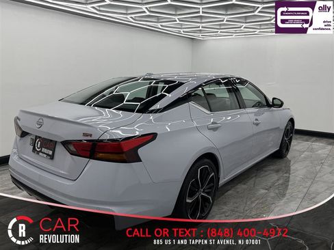 Used 2024 Nissan Altima 2.5 SR image 7