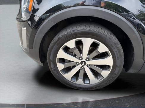 Used 2020 Kia Telluride S AWD/4WD image 12