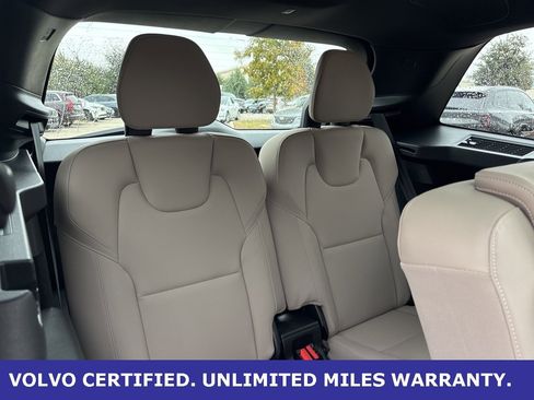 Certified 2025 Volvo XC90 B6 Plus image 10