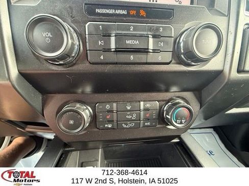 Used 2019 Ford F150 XLT w/ Equipment Group 302A Luxury AWD/4WD image 19