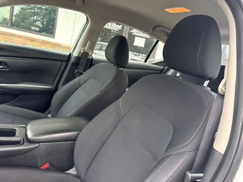 Used 2024 Nissan Sentra S FWD image 3