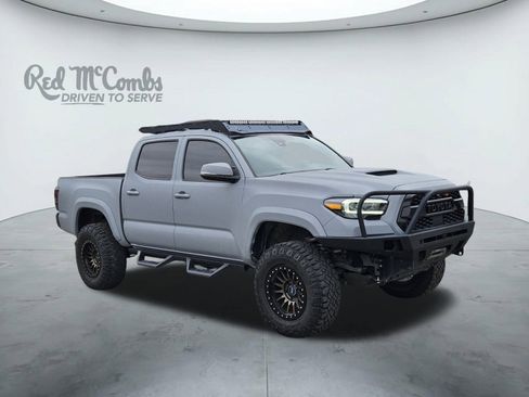Used 2021 Toyota Tacoma TRD Sport w/ Technology Package image 1