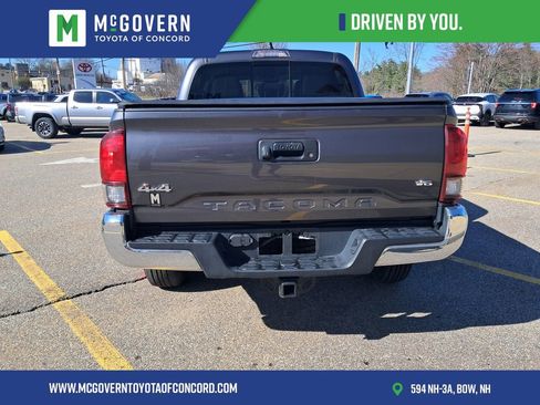 Used 2023 Toyota Tacoma SR5 AWD/4WD image 4