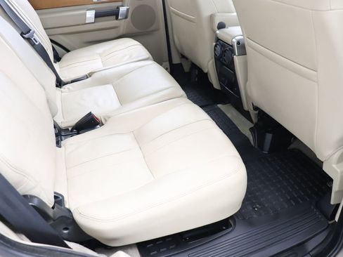 Used 2016 Land Rover LR4 HSE AWD/4WD image 37