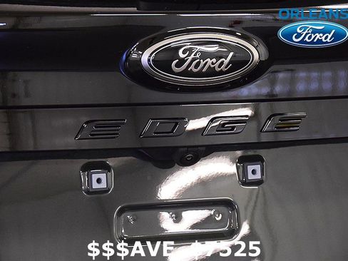 New 2024 Ford Edge SE w/ Black Appearance Package image 11