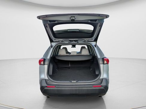 Used 2023 Toyota RAV4 XLE FWD image 9