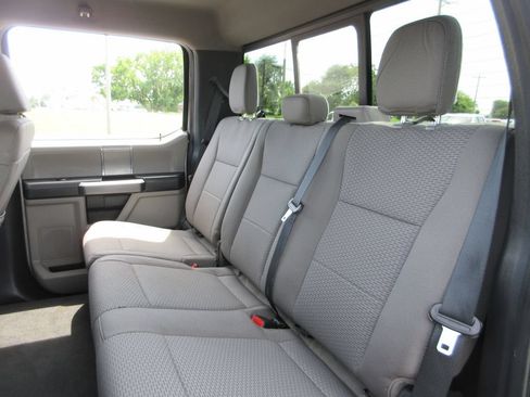 Used 2022 Ford F350 XLT w/ XLT Premium Package AWD/4WD image 21