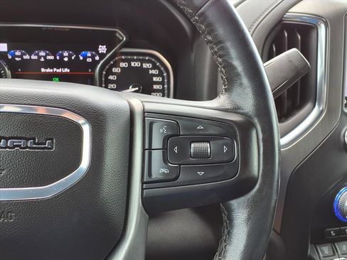 Used 2022 GMC Sierra 3500 Denali image 33