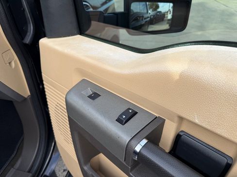 Used 2012 Ford F350 Lariat w/ Lariat Ultimate Pkg AWD/4WD image 28