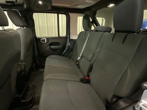 Used 2025 Jeep Wrangler Unlimited Sport S 4xe w/ Convenience Group AWD/4WD image 11