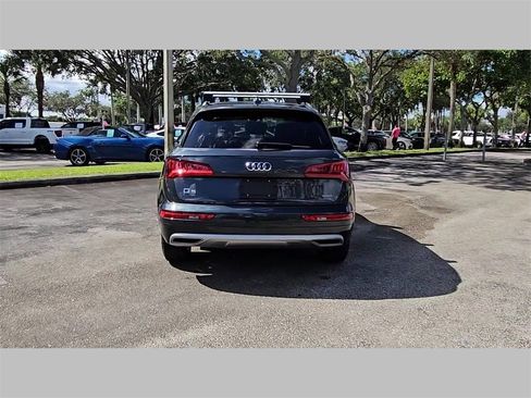 Used 2020 Audi Q5 2.0T Premium w/ Convenience Package image 33