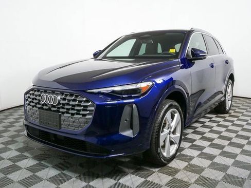 New 2025 Audi Q5 Premium Plus image 33