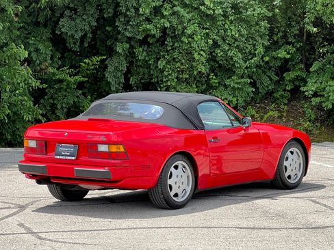 Used 1990 Porsche 944 Cabriolet RWD image 6