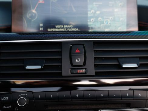 Used 2016 BMW M4 Convertible image 35