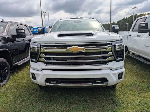 New 2026 Chevrolet Silverado 3500 High Country w/ Technology Package image 6