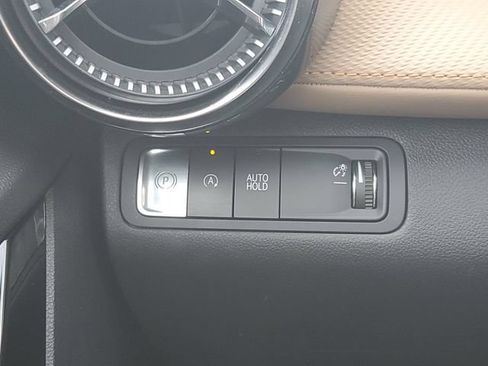 Certified 2025 Chevrolet Equinox ACTIV w/ Safety and Technology Package FWD image 19