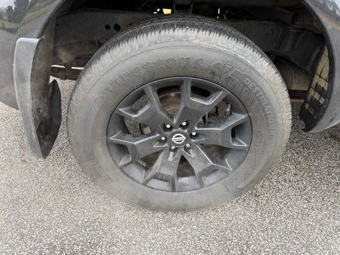 Used 2020 Nissan Frontier SV w/ Midnight Edition Floor Mats image 35