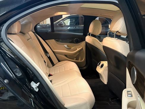 Used 2016 Mercedes-Benz C 300 4MATIC Sedan image 18