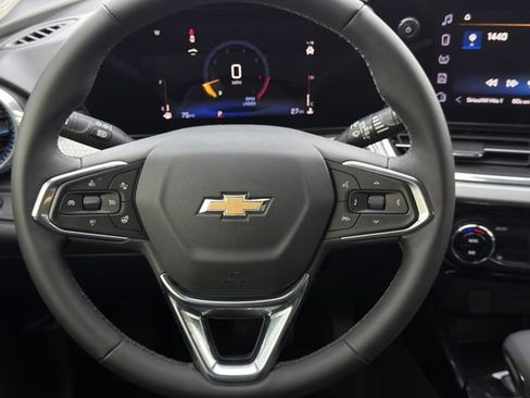 New 2026 Chevrolet Trax LT w/ Driver Confidence Package image 12