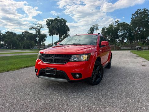 Used 2018 Dodge Journey Crossroad AWD/4WD image 1