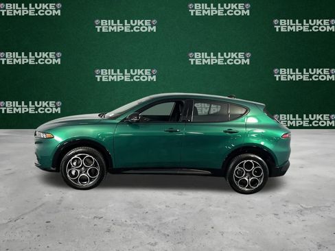 Used 2025 Alfa Romeo Tonale w/ Premium Package image 9