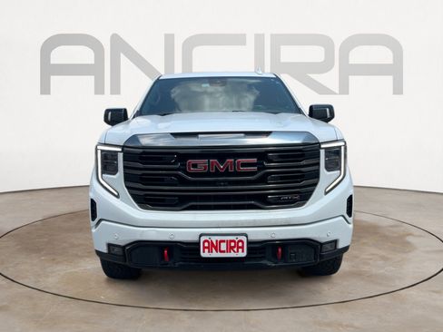 Used 2023 GMC Sierra 1500 AT4 w/ AT4 Preferred Package AWD/4WD image 5