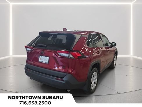 Used 2024 Toyota RAV4 LE AWD/4WD image 7