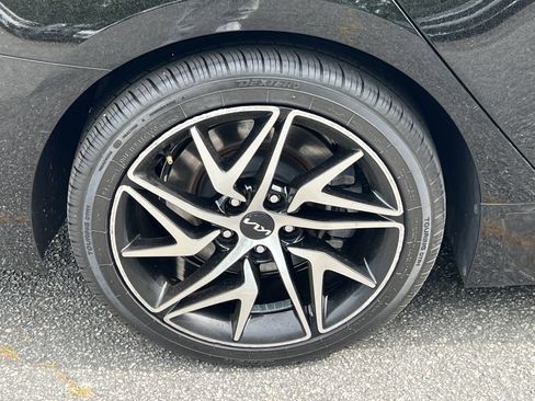 Used 2022 Kia Stinger GT-Line w/ Sun & Sound Package image 17