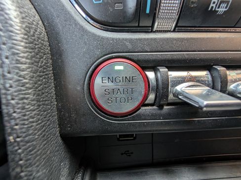 Used 2019 Ford Mustang Premium image 26