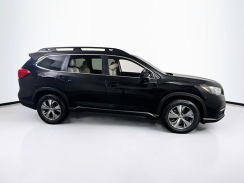 Used 2022 Subaru Ascent Premium w/ Convenience Package image 4