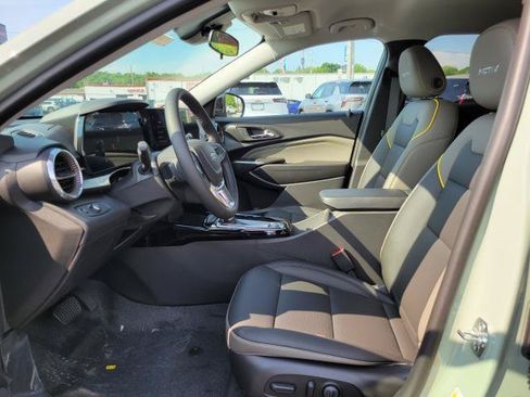 New 2026 Chevrolet Trax ACTIV w/ Driver Confidence Package FWD image 8