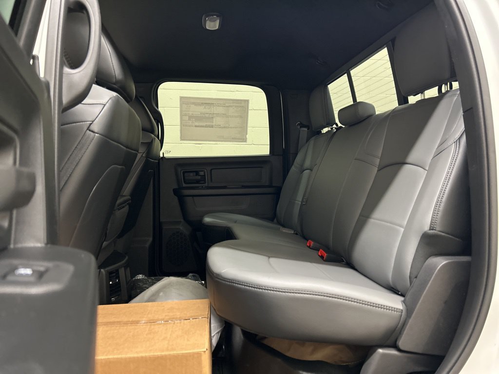 New 2026 RAM 5500 4x4 Crew Cab image 8