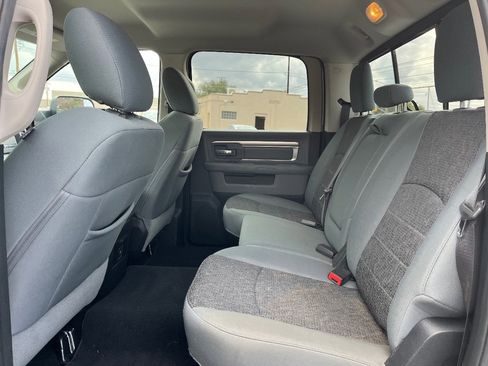 Used 2018 RAM 1500 Big Horn image 12