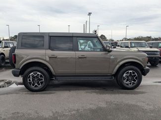 New 2025 Ford Bronco Outer Banks video 3