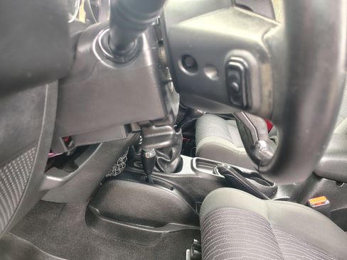 Used 2012 Jeep Wrangler Sahara w/ Dual Top Group image 16