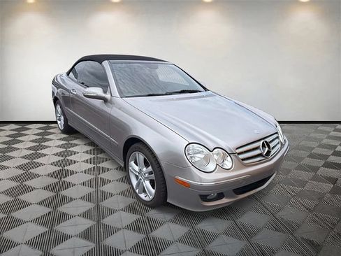 Used 2006 Mercedes-Benz CLK 350 Cabriolet image 3