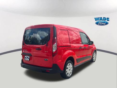 Used 2021 Ford Transit Connect XLT image 5