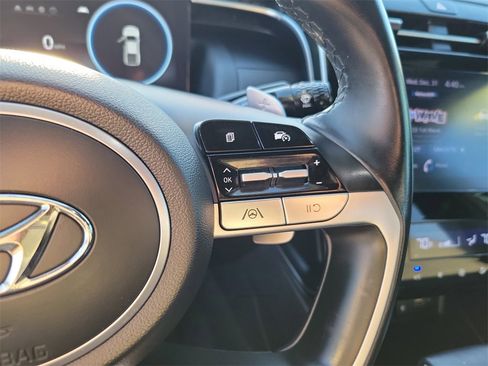 Used 2022 Hyundai Santa Cruz SEL Premium image 26