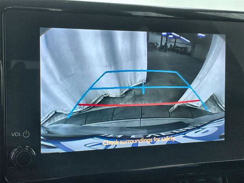 Used 2024 Toyota Corolla LE image 22