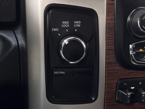 Used 2018 RAM 2500 Laramie AWD/4WD image 42