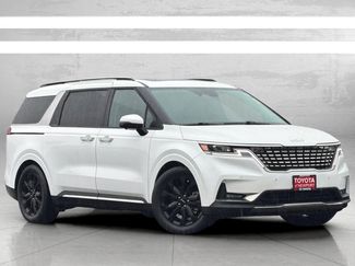 Used 2024 Kia Carnival SX Prestige video 2