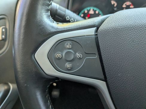 Used 2022 Chevrolet Colorado LT w/ LT Convenience Package image 27