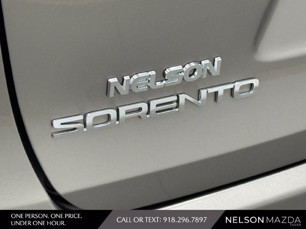 Used 2016 Kia Sorento FWD w/ LX Convenience Package image 15